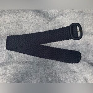 Lilly Pulitzer one size fits most stretchy belt in dark navy blue